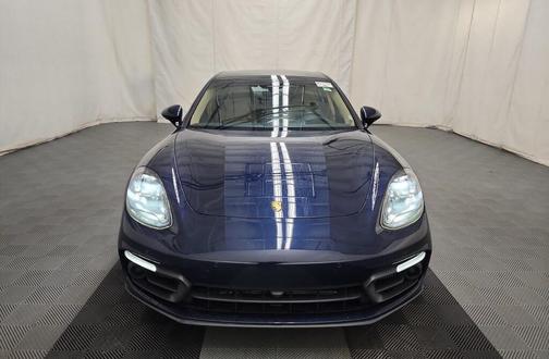 2021 Porsche Panamera 4