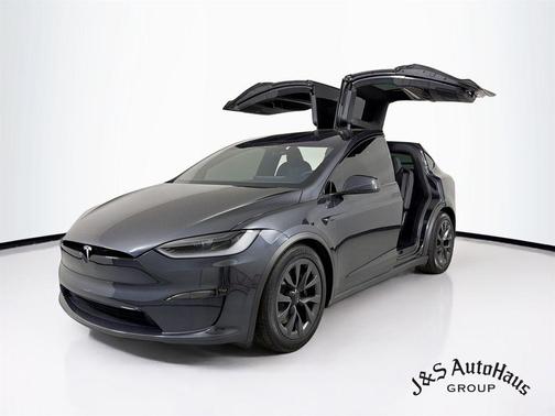 Gray 2024 Tesla Model X Base