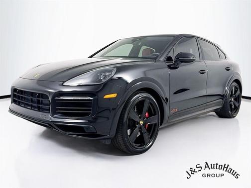 2022 Porsche Cayenne GTS