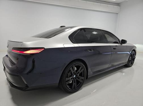 2023 BMW i7 xDrive60