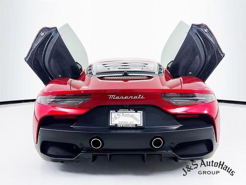 Rosso Vincente 2022 Maserati MC20 Base