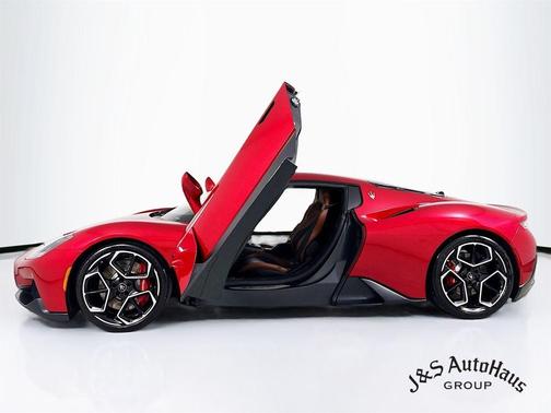 Rosso Vincente 2022 Maserati MC20 Base