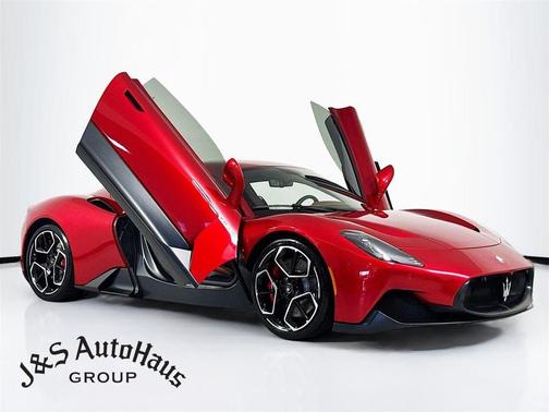 Rosso Vincente 2022 Maserati MC20 Base