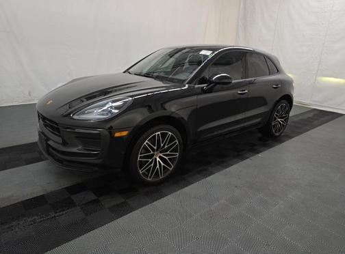 2024 Porsche Macan Base