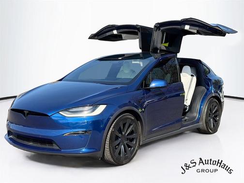 Deep Blue 2022 Tesla Model X Plaid
