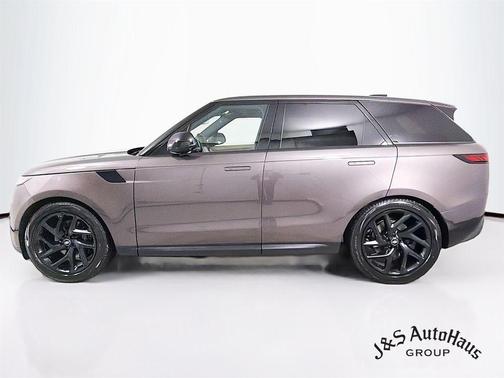 2024 Land Rover Range Rover Sport SE