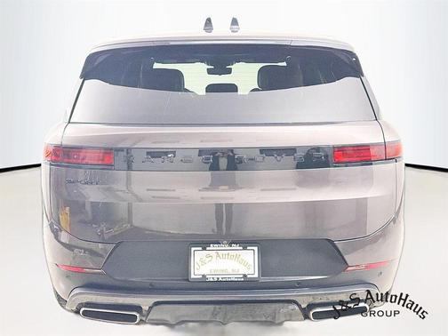 2024 Land Rover Range Rover Sport SE