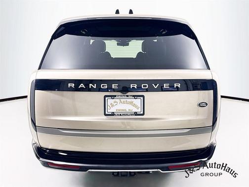2023 Land Rover Range Rover Autobiography