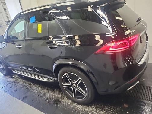 2022 Mercedes-Benz GLE 350 Base 4MATIC