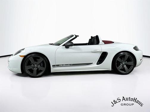 White 2021 Porsche 718 Boxster Base