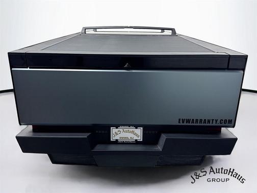 2024 Tesla Cybertruck Base