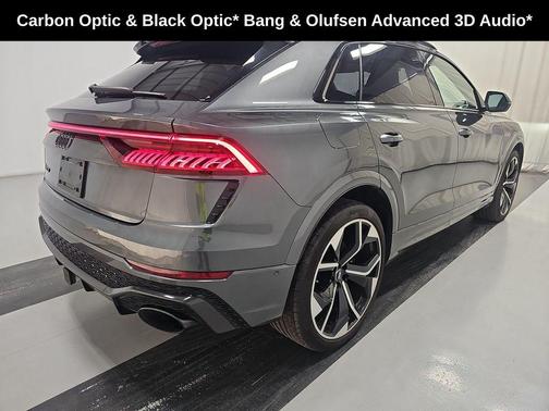 Daytona Gray Pearl Effect 2021 Audi RS Q8 4.0T quattro