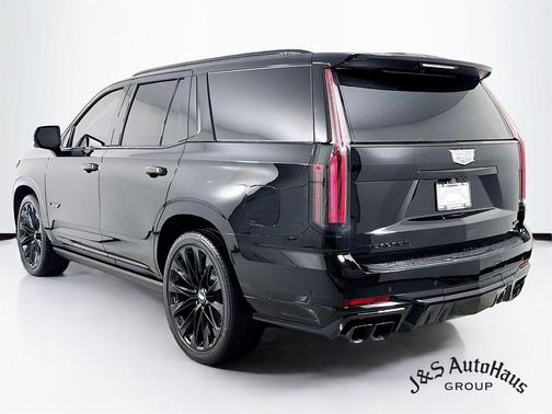 2025 Cadillac Escalade V-Series