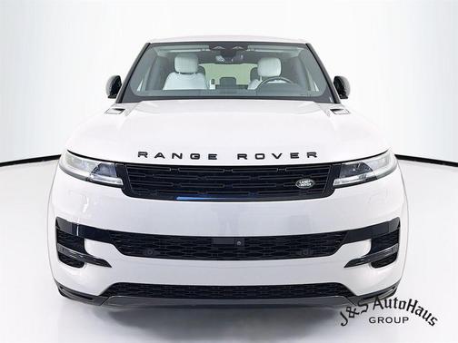 2024 Land Rover Range Rover Sport SE