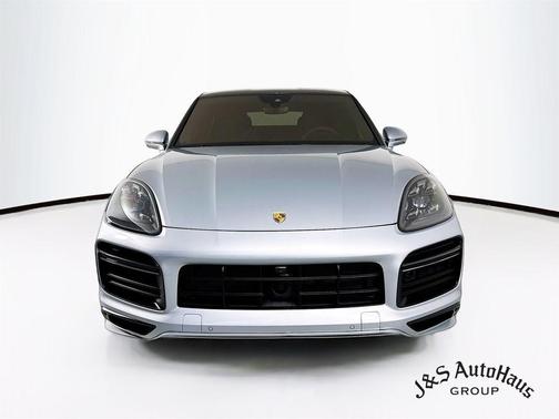 2020 Porsche Cayenne Turbo Coupe AWD