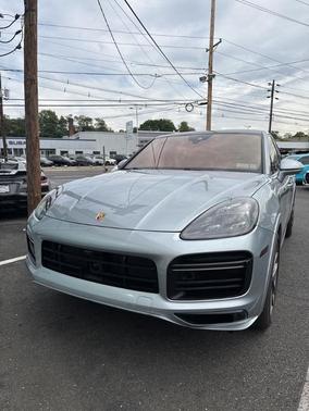 2020 Porsche Cayenne Turbo Coupe AWD