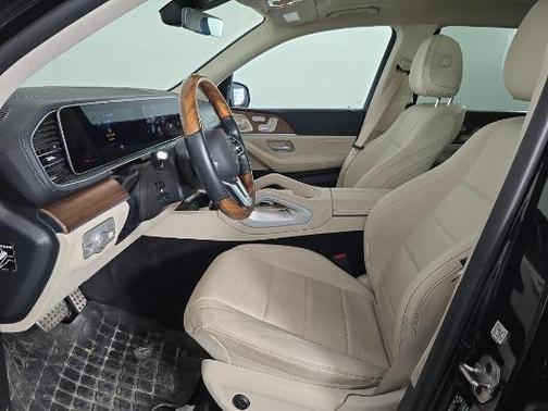2022 Mercedes-Benz GLS 450 4MATIC