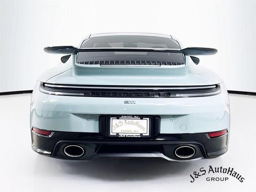 2025 Porsche 911 Carrera T