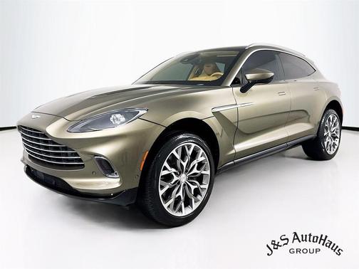 2021 Aston Martin DBX Base