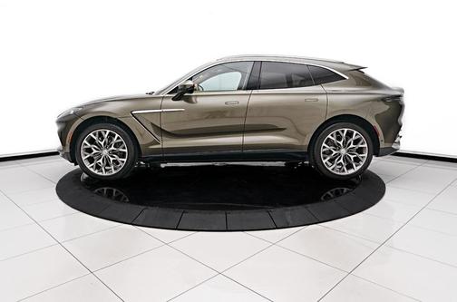 2021 Aston Martin DBX Base