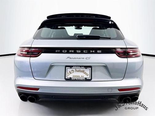 2018 Porsche Panamera Sport Turismo 4S