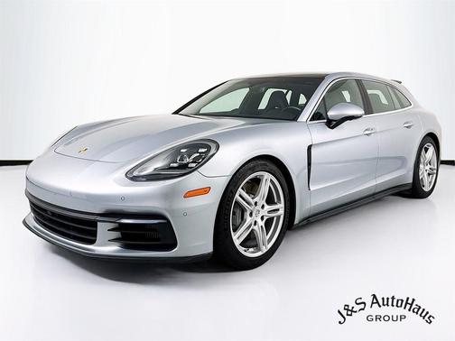 2018 Porsche Panamera Sport Turismo 4S