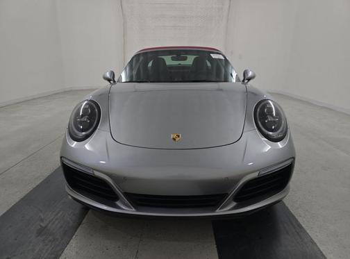 2019 Porsche 911 Targa 4S