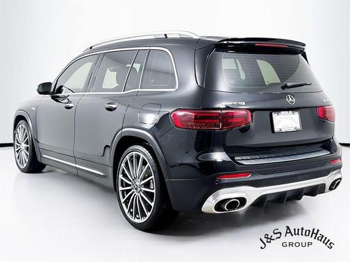 2024 Mercedes-Benz AMG GLB 35 Base