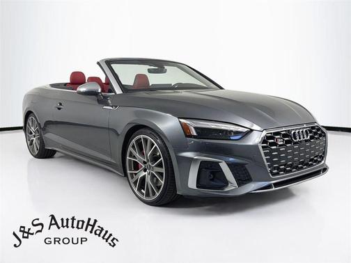 Daytona Gray Pearl Effect w/ Black Roof 2024 Audi S5 3.0T Premium