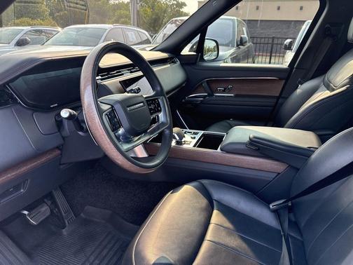 2023 Land Rover Range Rover Autobiography