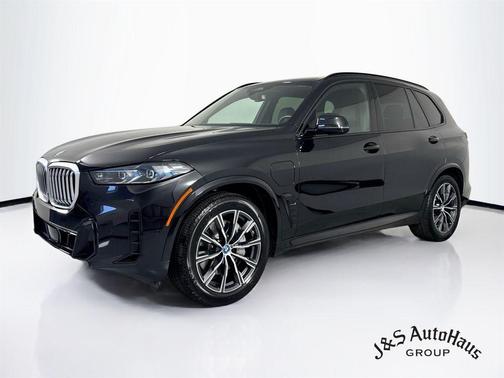 Black Sapphire Metallic 2024 BMW X5 PHEV xDrive50e
