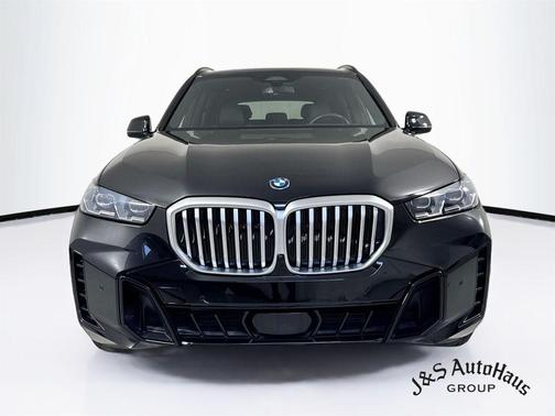 Black Sapphire Metallic 2024 BMW X5 PHEV xDrive50e