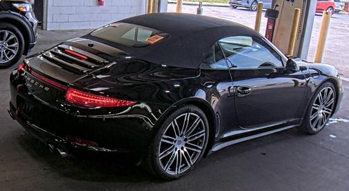 Black 2016 Porsche 911 Carrera 4
