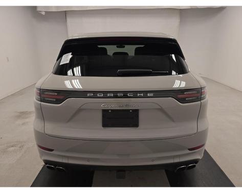 2021 Porsche Cayenne Turbo
