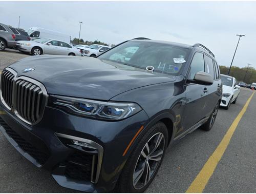 Gray Metallic 2020 BMW X7 M50i