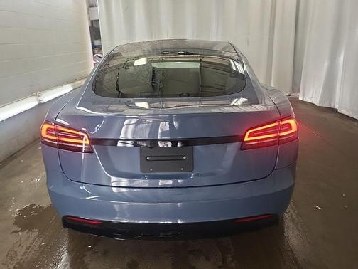2026 Tesla Model S Base