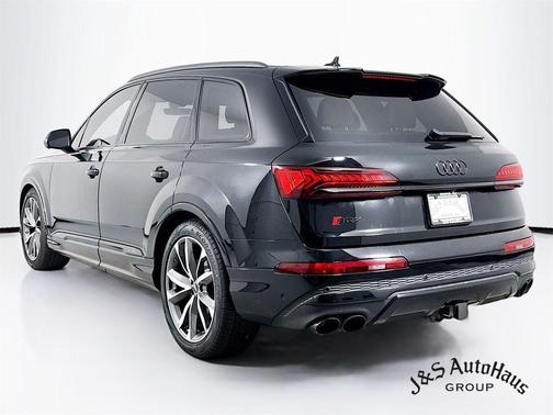 2023 Audi SQ7 4.0T Premium Plus