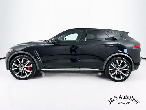 2020 Jaguar F-PACE SVR