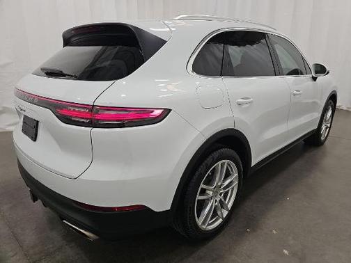 White 2023 Porsche Cayenne Base