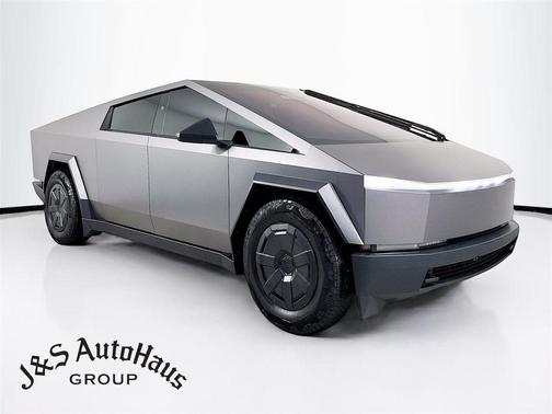 2025 Tesla Cybertruck Base
