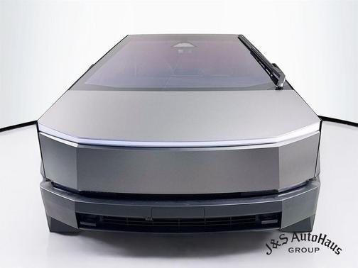 2025 Tesla Cybertruck Base
