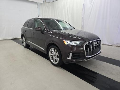 2022 Audi Q7 55 Premium Plus