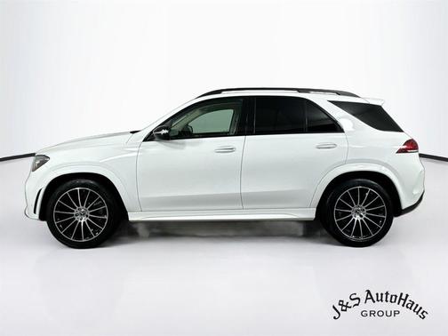 White 2023 Mercedes-Benz GLE 450 4MATIC