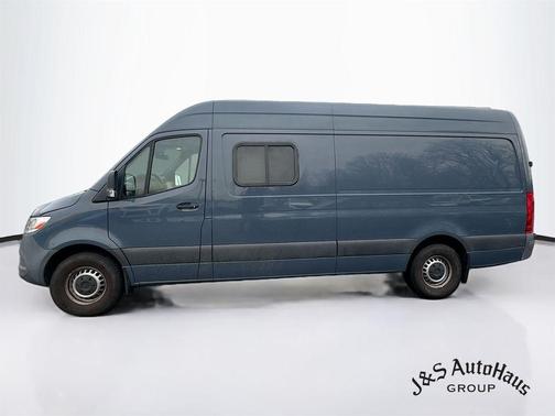 2021 Mercedes-Benz Sprinter 2500 170 WB