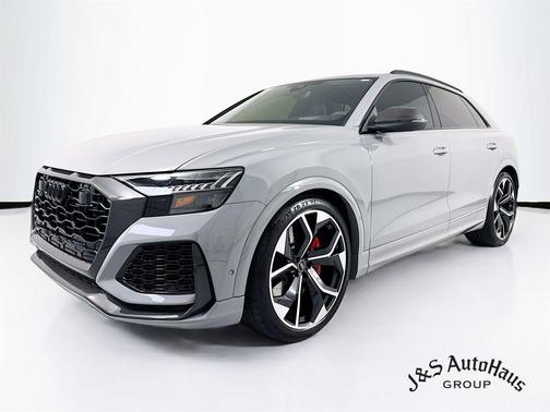 2024 Audi RS Q8 4.0T quattro