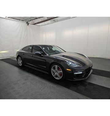 2023 Porsche Panamera 4S
