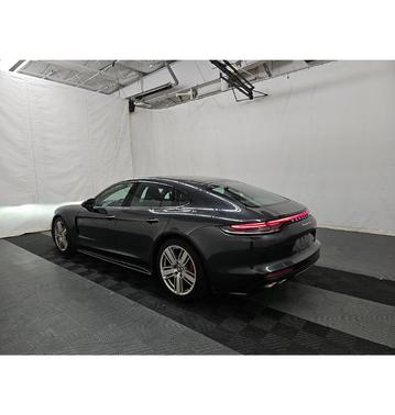 2023 Porsche Panamera 4S