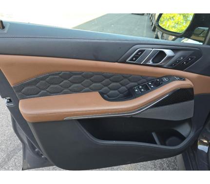 2022 BMW X5 M Base