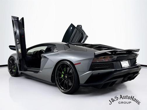 Gray 2018 Lamborghini Aventador S Base