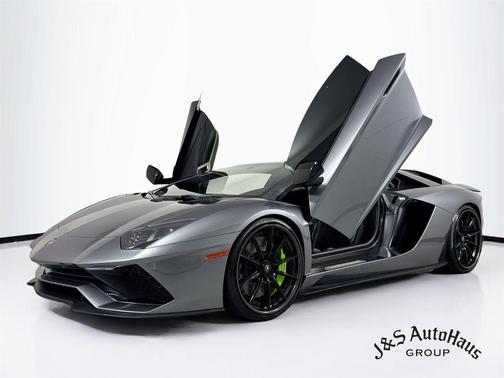 Gray 2018 Lamborghini Aventador S Base